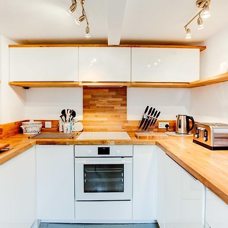 헤이스팅스 Stunning Seaside Georgian Townhouse With Sea Views 빌라 외부 사진